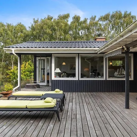 4 Bedroom Amazing In * Roslev