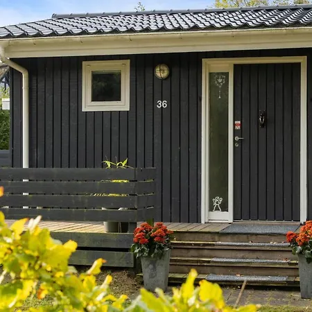 4 Bedroom Amazing In *